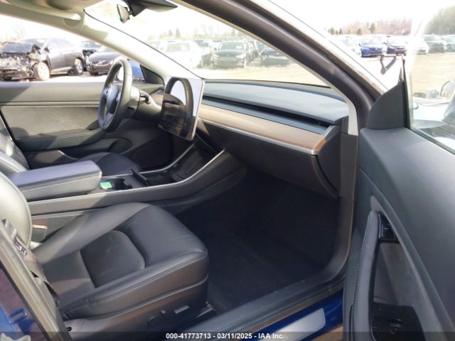 5YJ3E1EB3KF408270 Tesla Model 3 Long Range/performance