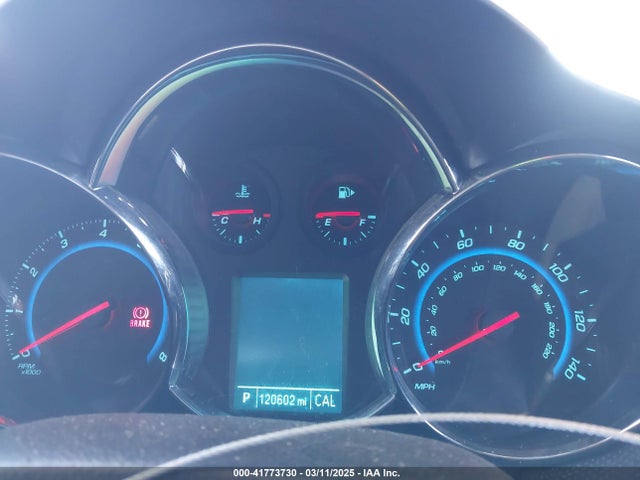 1G1PC5SB8F7263525 Chevrolet Cruze 1lt Auto