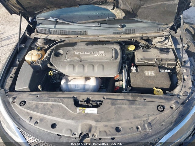1C3CCCAB6FN732770 Chrysler 200 Limited