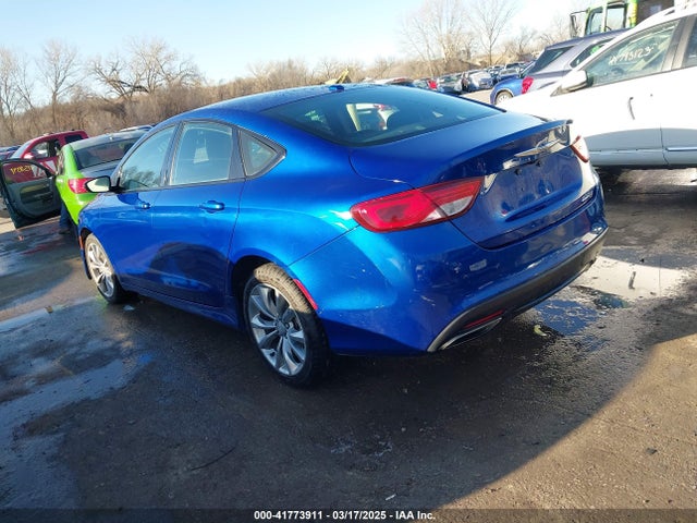 1C3CCCBG9FN572815 Chrysler 200 S