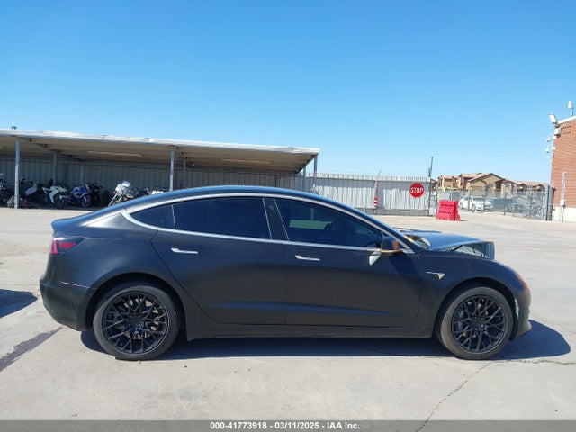 5YJ3E1EA0LF597761 Tesla Model 3 Standard Range Plus Rear-wheel Drive/standard Range Rear-wheel Drive