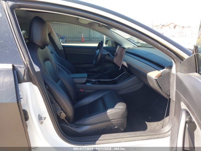 2020 TESLA MODEL 3 5YJ3E1EA0LF597761 Photo 4