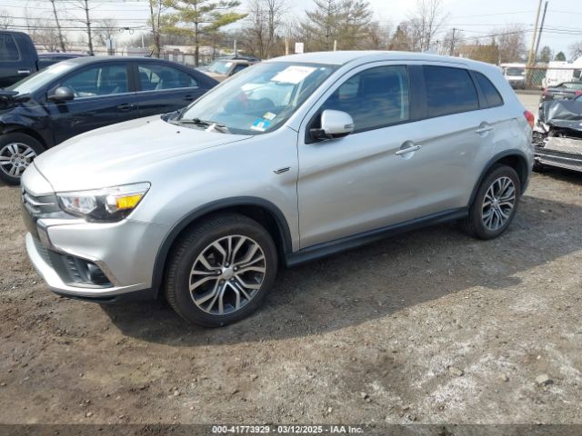JA4AR3AU2JZ017872 Mitsubishi Outlander Sport 2.0 Es