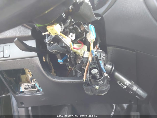 KNDJP3A53H7423816 KIA SOUL +
