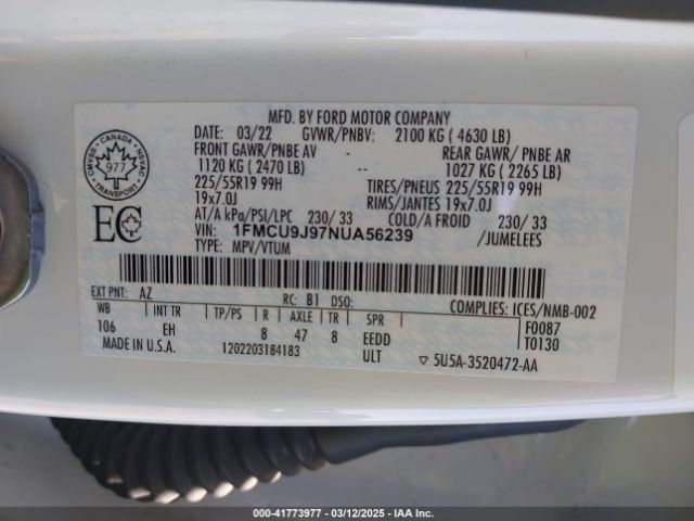 1FMCU9J97NUA56239 Ford Escape Titanium