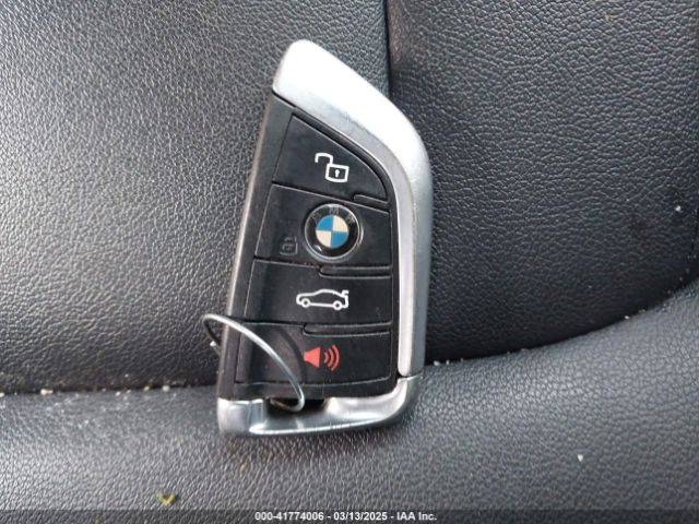 WBA5R7C53KAJ84615 BMW 330i Xdrive