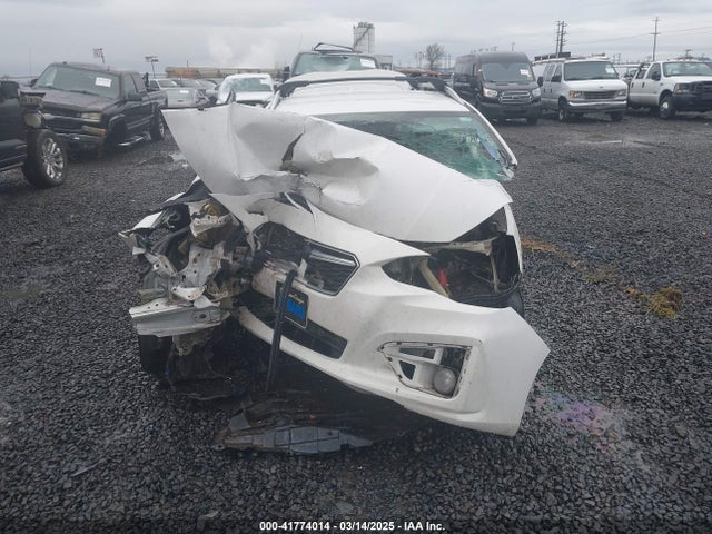 Subaru na 2017 4S3GTAD63H3707615 Image 13