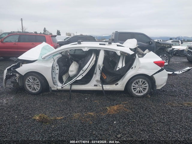 Subaru na 2017 4S3GTAD63H3707615 Image 15