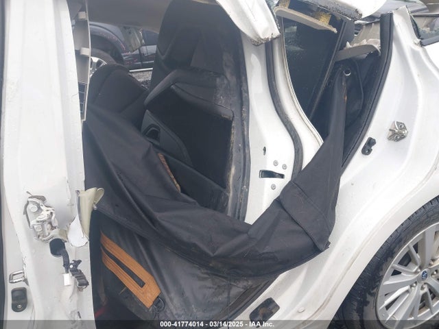 Subaru na 2017 4S3GTAD63H3707615 Image 18