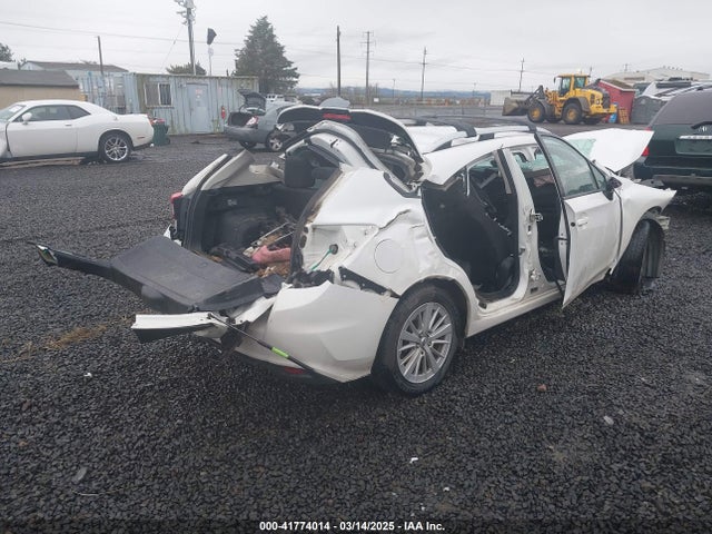 Subaru na 2017 4S3GTAD63H3707615 Image 4