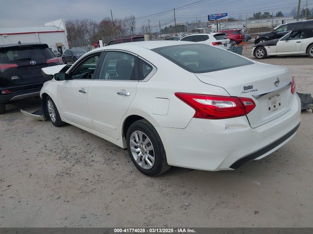 1N4AL3AP1GN311917 Nissan 2016