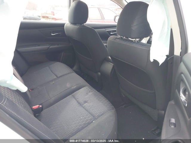 1N4AL3AP1GN311917 Nissan 2016