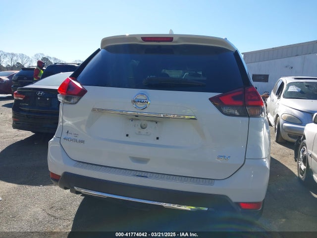 Nissan ROGUE SV 2018 KNMAT2MT0JP539495 Image 16