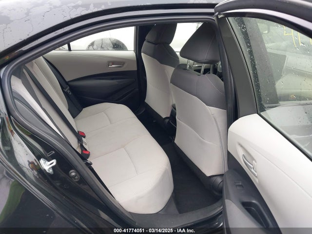 JTDEPRAE7LJ051171 Toyota COROLLA LE