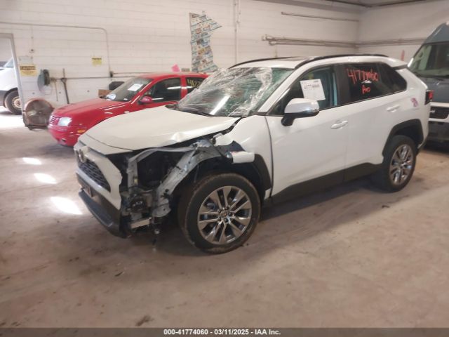 2T3A1RFVXPW374517 Toyota Rav4 Xle Premium