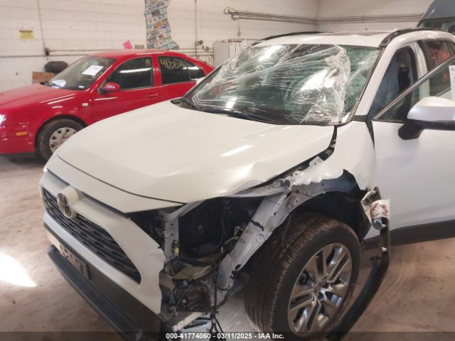 2T3A1RFVXPW374517 Toyota Rav4 Xle Premium