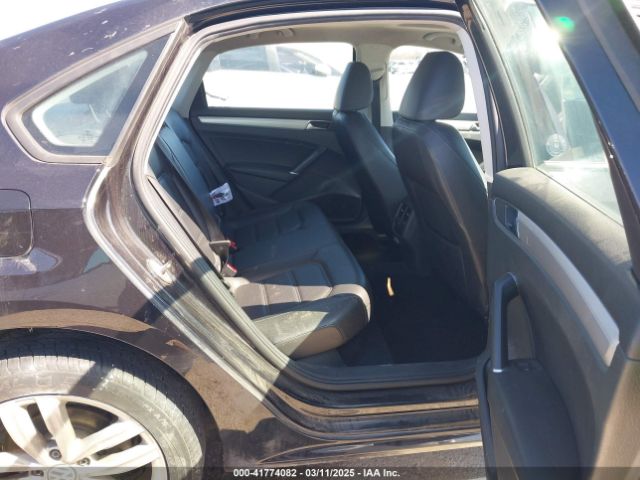 1VWLA7A35KC004541 Volkswagen Passat 2.0t Wolfsburg Edition