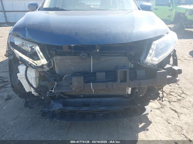 JN8AT2MT0GW005318 Nissan ROGUE S