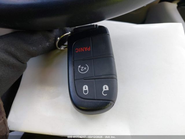 3C4NJDCB9NT130392 Jeep Compass Limited 4x4
