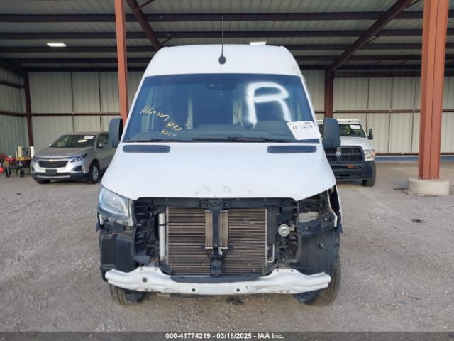 WD3PF1CDXKP148405 Mercedes-Benz Sprinter 2500 High Roof V6