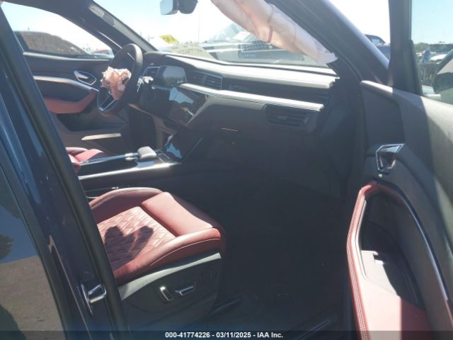 WA1BCBGE8RB049813 Audi Sq8 E-tron Premium Plus Quattro