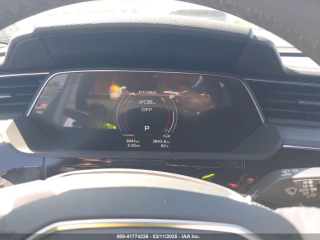 WA1BCBGE8RB049813 Audi Sq8 E-tron Premium Plus Quattro