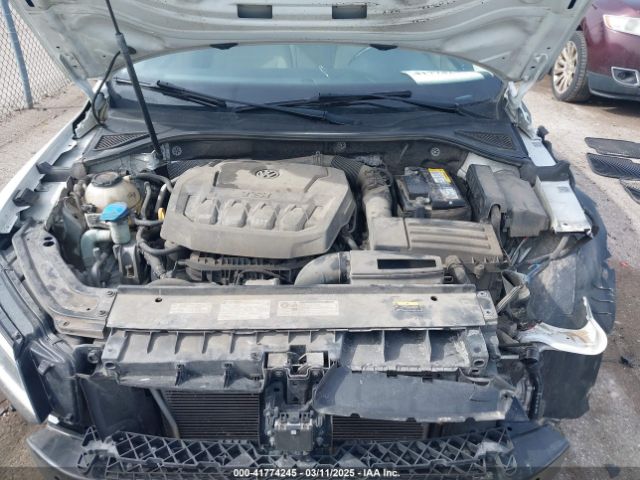 1VWAA7A37JC028782 Volkswagen Passat 2.0t R-line/2.0t S