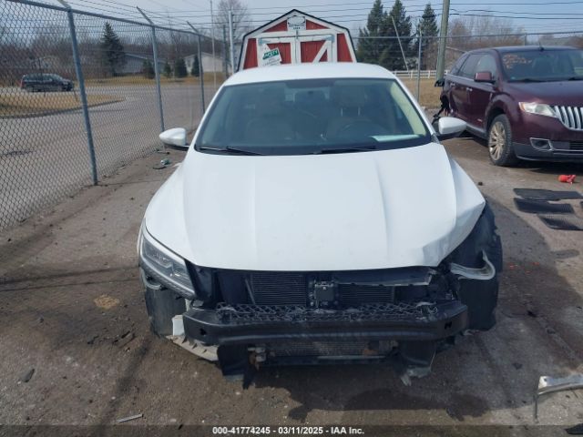 1VWAA7A37JC028782 Volkswagen Passat 2.0t R-line/2.0t S