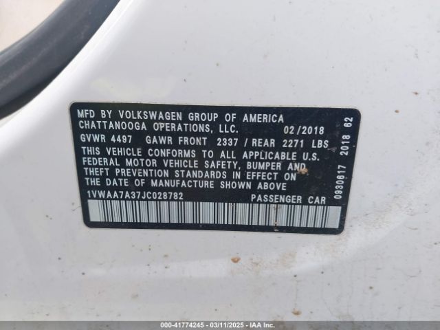 1VWAA7A37JC028782 Volkswagen Passat 2.0t R-line/2.0t S