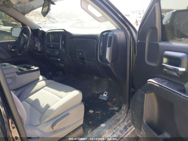 3GCUKPEC4JG552699 Chevrolet Silverado 1500 Custom