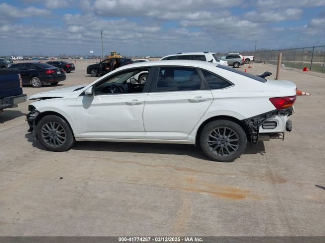 3VWN57BU3KM021826 Volkswagen Jetta 1.4t S
