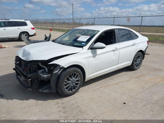 3VWN57BU3KM021826 Volkswagen Jetta 1.4t S