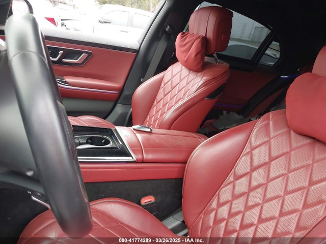 W1K6G7GB9NA067550 Mercedes-Benz m176