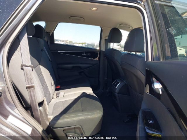 5XYPG4A50LG677785 KIA Sorento 3.3l Lx