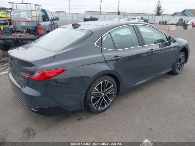 4T1DBADK8SU516661 Toyota CAMRY XLE