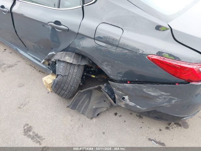 4T1DBADK8SU516661 Toyota CAMRY XLE