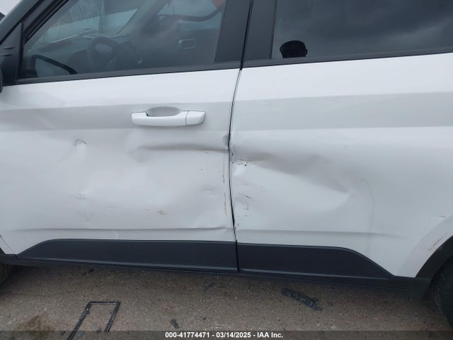 KMHRC8A39PU272664 Hyundai Venue Sel