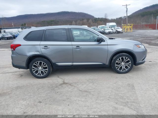 JA4AZ2A39HZ070242 Mitsubishi Outlander Es