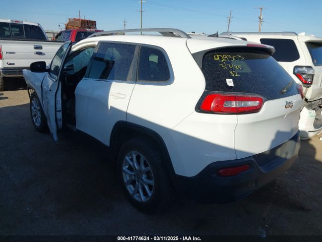 1C4PJLCB8GW230578 Jeep Cherokee Latitude