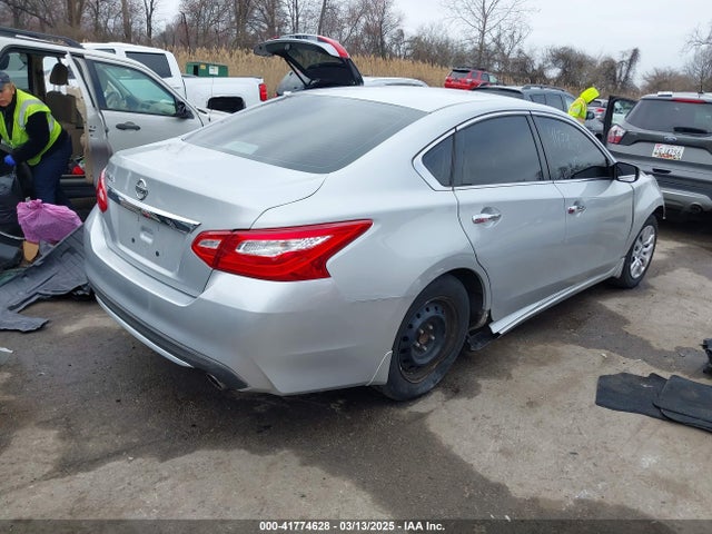 1N4AL3AP5HN366954 Nissan Altima 2.5 S