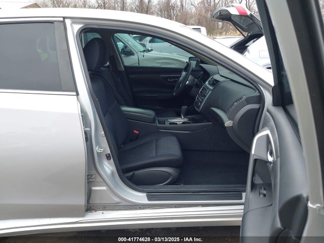 1N4AL3AP5HN366954 Nissan Altima 2.5 S