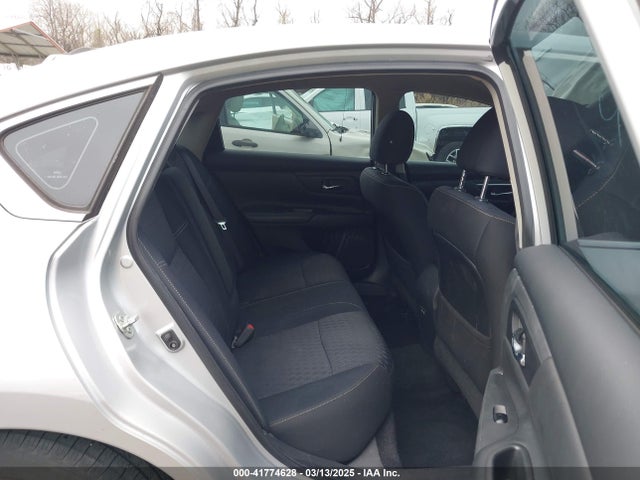1N4AL3AP5HN366954 Nissan Altima 2.5 S