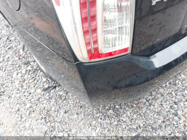 JTDKN3DU8E0369379 Toyota Prius Two