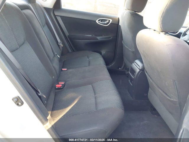 3N1AB7AP4EY233656 Nissan SENTRA SR