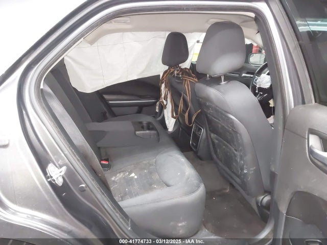 2C3CCAAG2JH282018 Chrysler 300 Touring