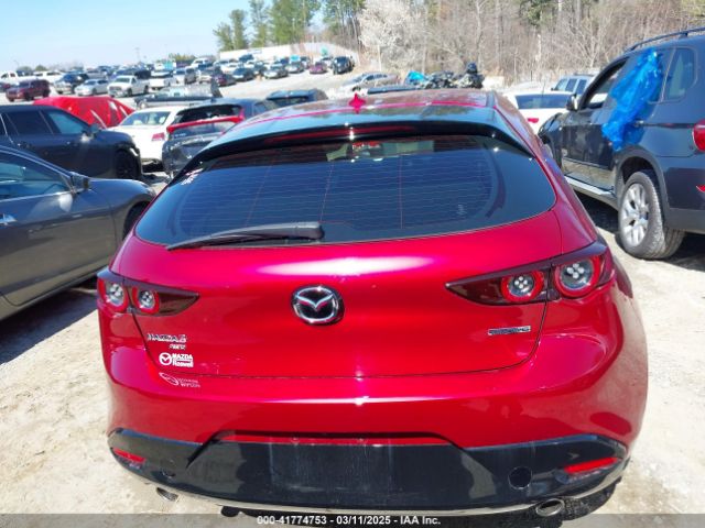 JM1BPBNMXK1143918 Mazda Mazda3 Hatchback Premium Package