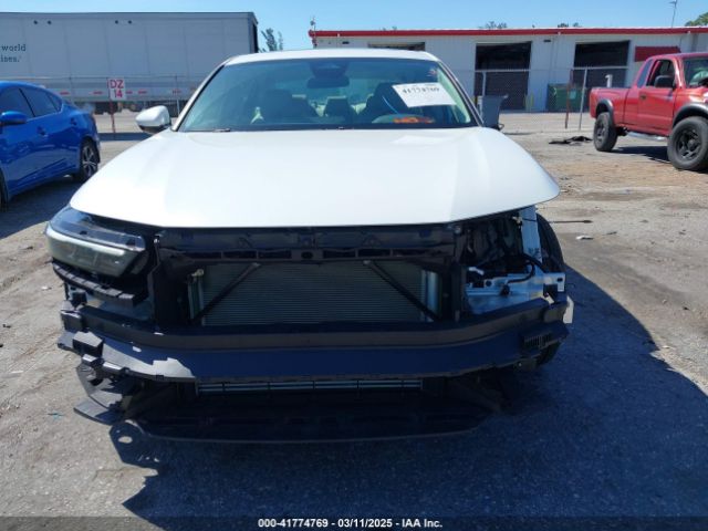 1HGCY1F3XRA028183 Honda ACCORD EX
