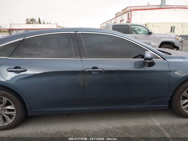 4T1BZ1FB3KU033885 Toyota AVALON XLE