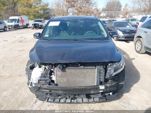 KNDMB5C13L6617567 KIA SEDONA LX