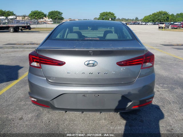 Hyundai ELANTRA SE 2020 5NPD74LF1LH506965 Image 16